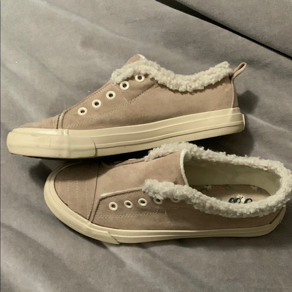 Gypsy Jazz Tan Sneakers with Cream Trim
